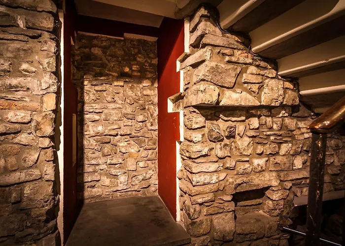 Unique View - Bymyhomeincomo *