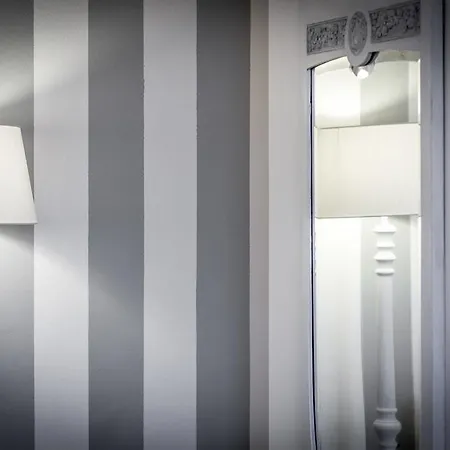 Appartement Unique View - Bymyhomeincomo